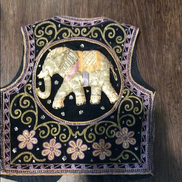 Vintage Elephant Vest - Picture 2 of 4